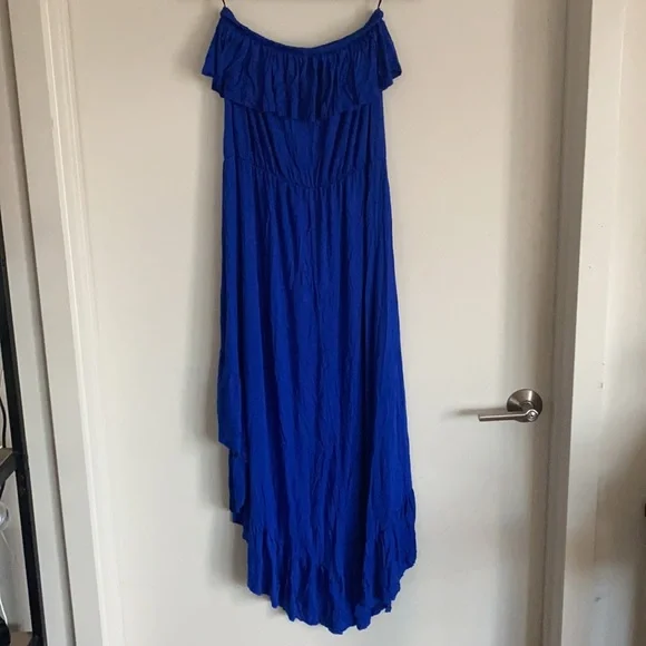 Beautiful strapless dress from Anthropologie - Picture 6 of 8